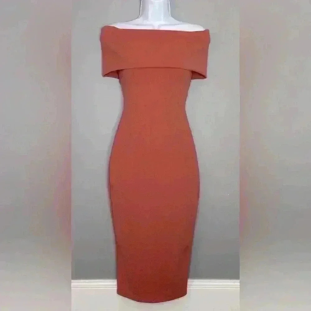 Boohoo Women's Off Shoulder Midi Dress (509)